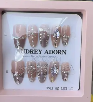 Cute Nails Without the Salon Price