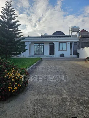 6bdrm House in የካ ኪዳን ምህረት, Yeka for sale