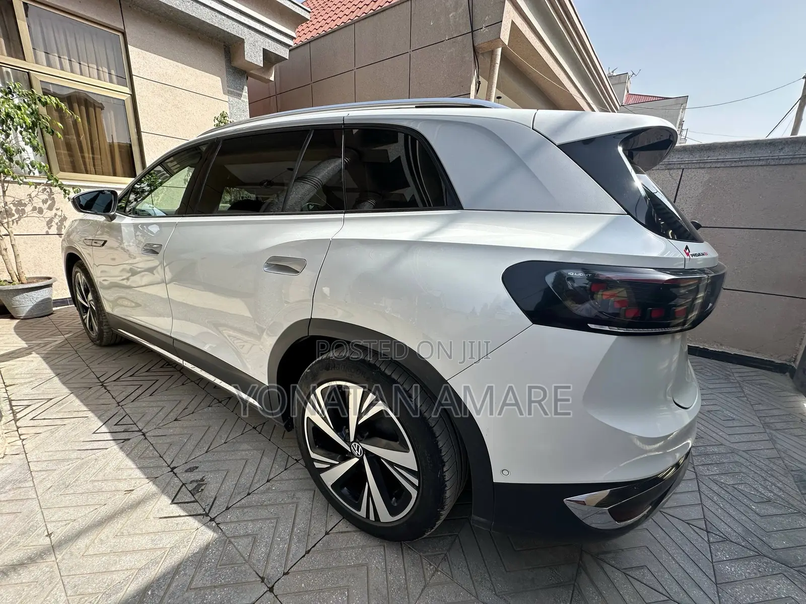 Volkswagen ID.6 2023 White