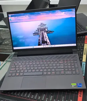 New Laptop Dell G15 5535 16GB Intel Core i7 SSD 1T