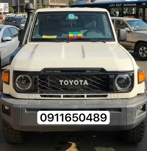 Toyota Land Cruiser 2019 White
