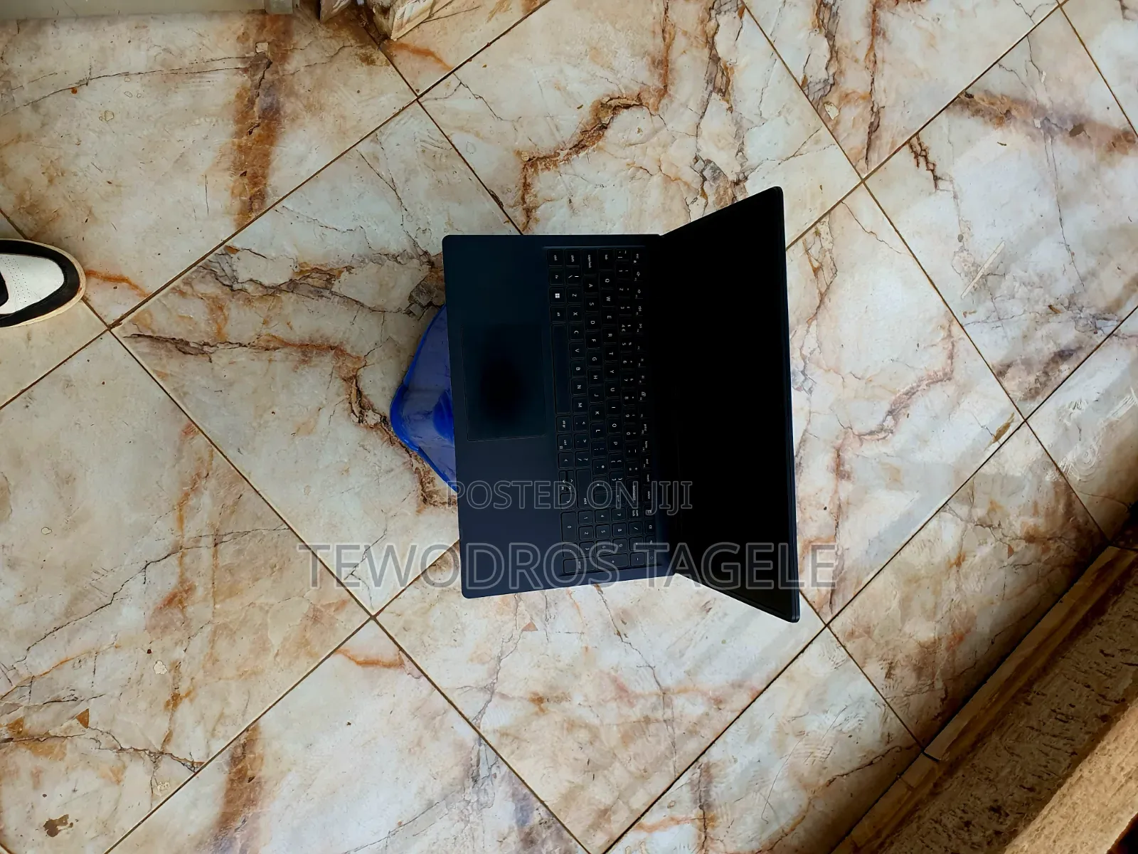 Laptop Dell Inspiron 11 3000 8GB Intel Core i3 HDD 1T