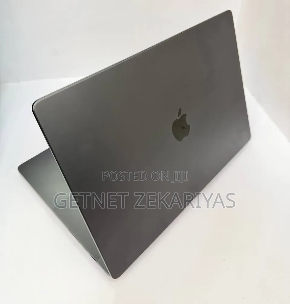New Apple MacBook Pro 2023 M3 Pro 16-inch 18GB Apple M3 SSD 512GB