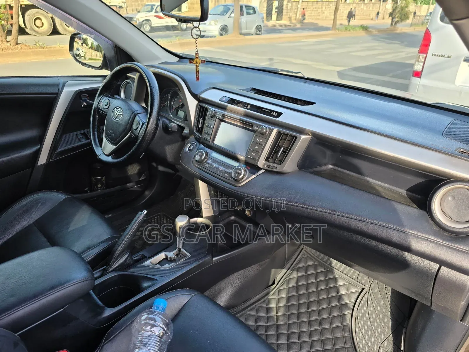 Toyota RAV4 2015 Gray