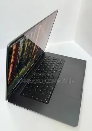 New Apple MacBook Pro 2023 M3 Pro 16-inch 18GB Apple M3 Pro SSD 512GB