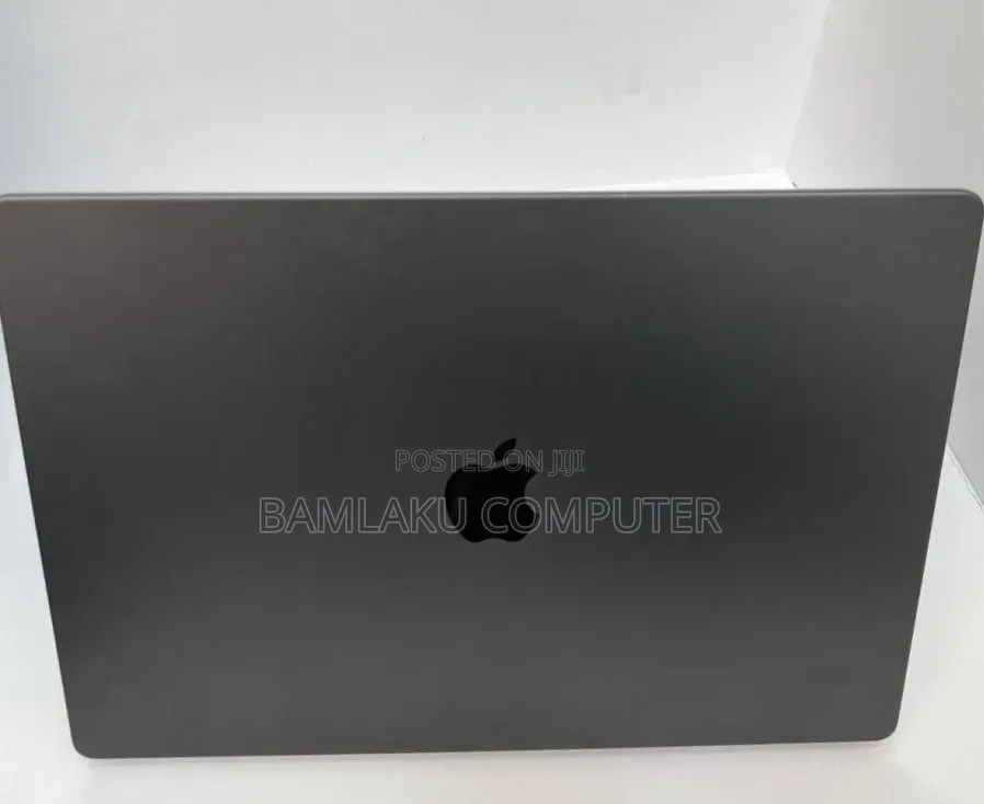 New Apple MacBook Pro 2023 M3 Pro 16-inch 18GB Apple M3 Pro SSD 512GB