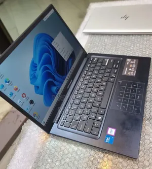 New Laptop Asus VivoBook 15 X505BA 16GB Intel Core i5 SSD 512GB