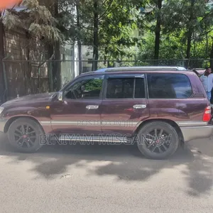 Toyota Land Cruiser 2005 Burgundy