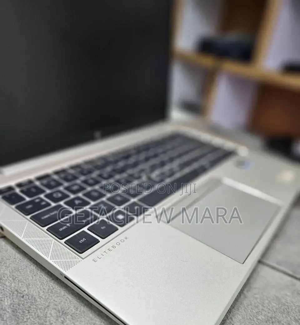 New Laptop HP EliteBook 840 G8 16GB Intel Core i7 SSD 512GB
