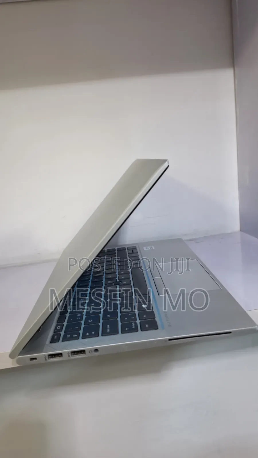 New Laptop HP EliteBook 840 G7 8GB Intel Core i5 SSD 512GB