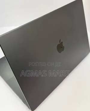 New Apple MacBook Pro 2023 M3 Pro 16-inch 18GB Apple M3 SSD 512GB