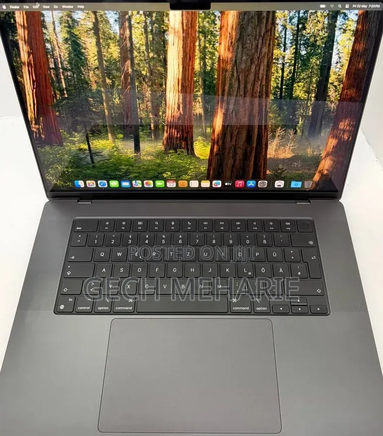 New Apple MacBook Pro 2023 M3 Pro 16-inch 18GB Apple M3 Pro SSD 512GB
