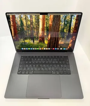 New Laptop Apple MacBook Pro 2023 M3 18GB Apple M3 Pro SSD 512GB