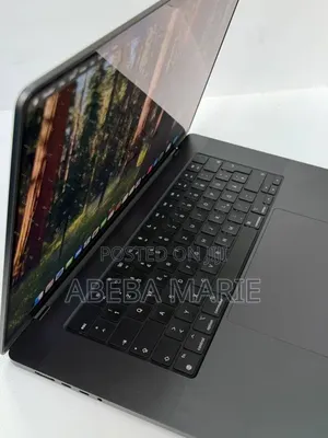 New Apple MacBook Pro 2023 M3 Pro 16-inch 18GB Apple M3 Pro SSD 512GB