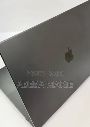 New Apple MacBook Pro 2023 M3 Pro 16-inch 18GB Apple M3 Pro SSD 512GB