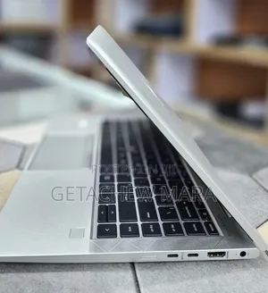New Laptop HP EliteBook 840 G5 16GB AMD Ryzen 5 SSD 512GB