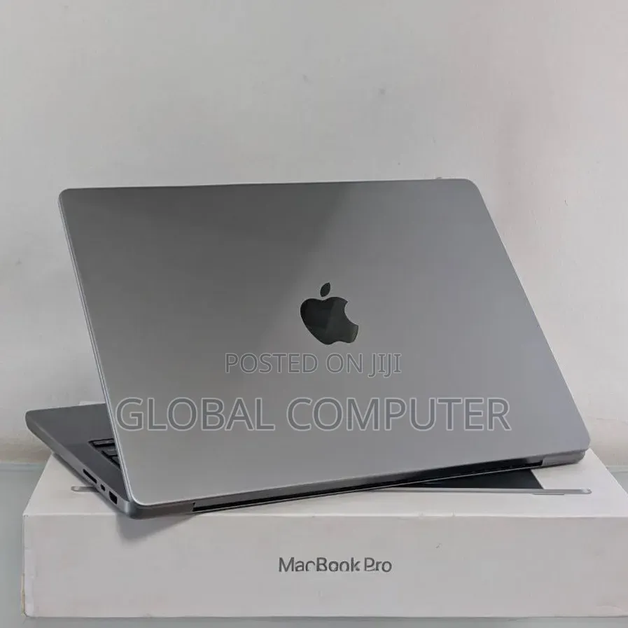 New Laptop Apple MacBook Pro 2023 M2 16GB Apple M2 SSD 512GB