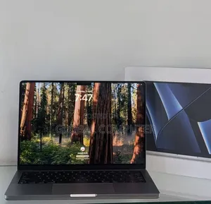 New Laptop Apple MacBook Pro 2023 M2 16GB Apple M2 SSD 512GB