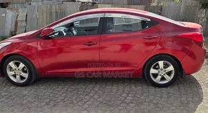Hyundai Elantra 2013 Red