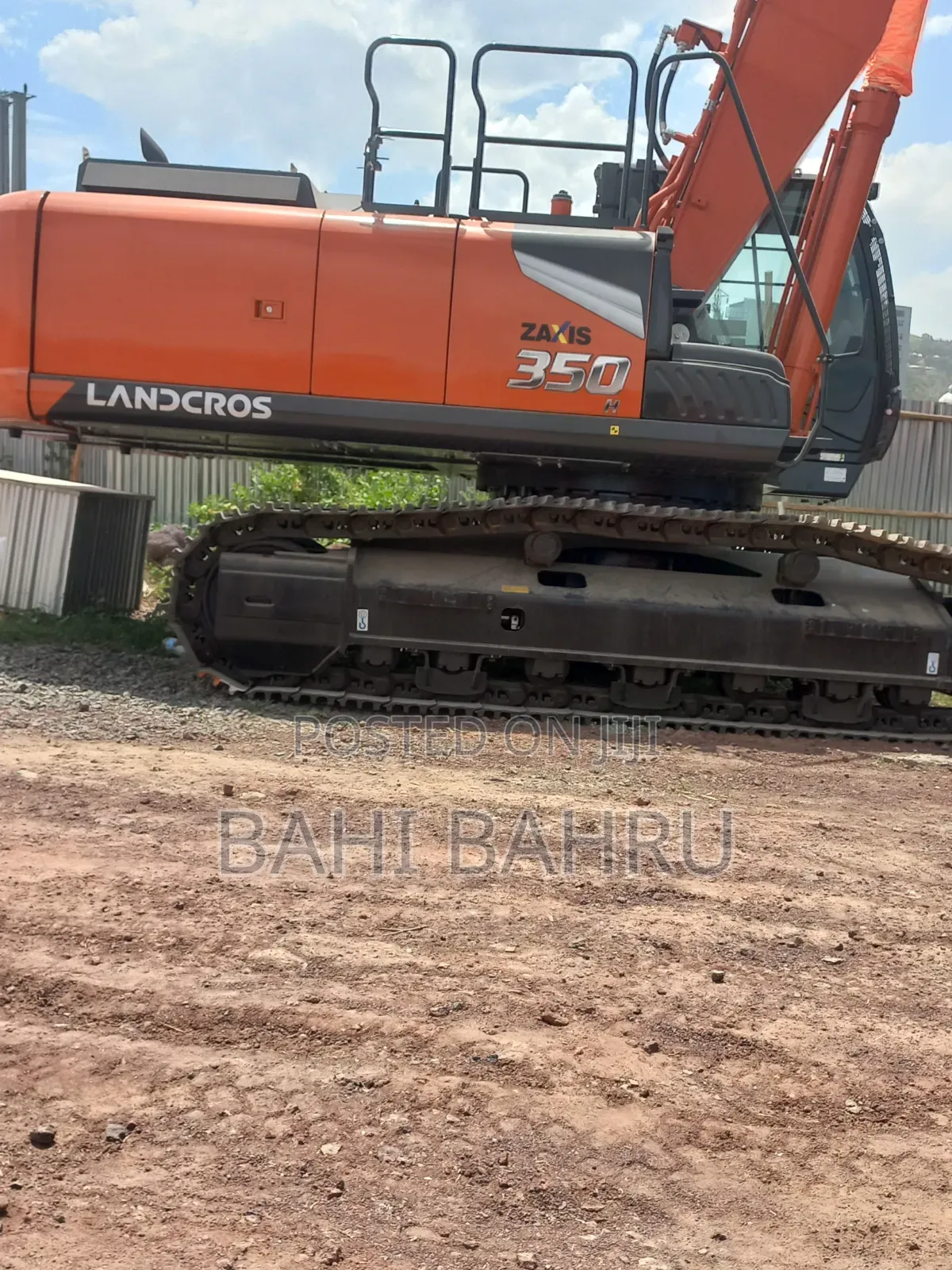 Hitachi 2026 Excavator for Sale Cash/Bank