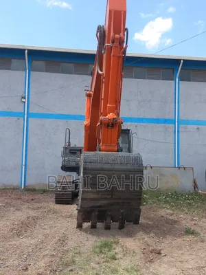 Hitachi 2026 Excavator for Sale Cash/Bank