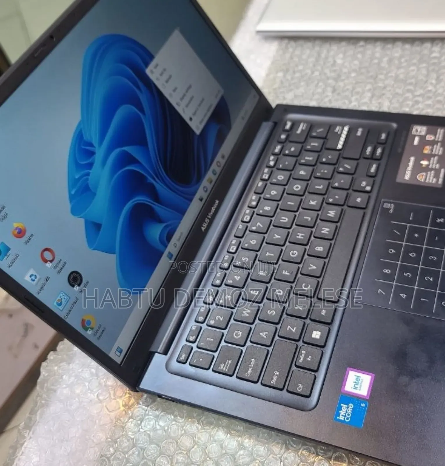New Laptop Asus VivoBook Flip 14 TP401NA 16GB Intel Core i5 SSD 512GB