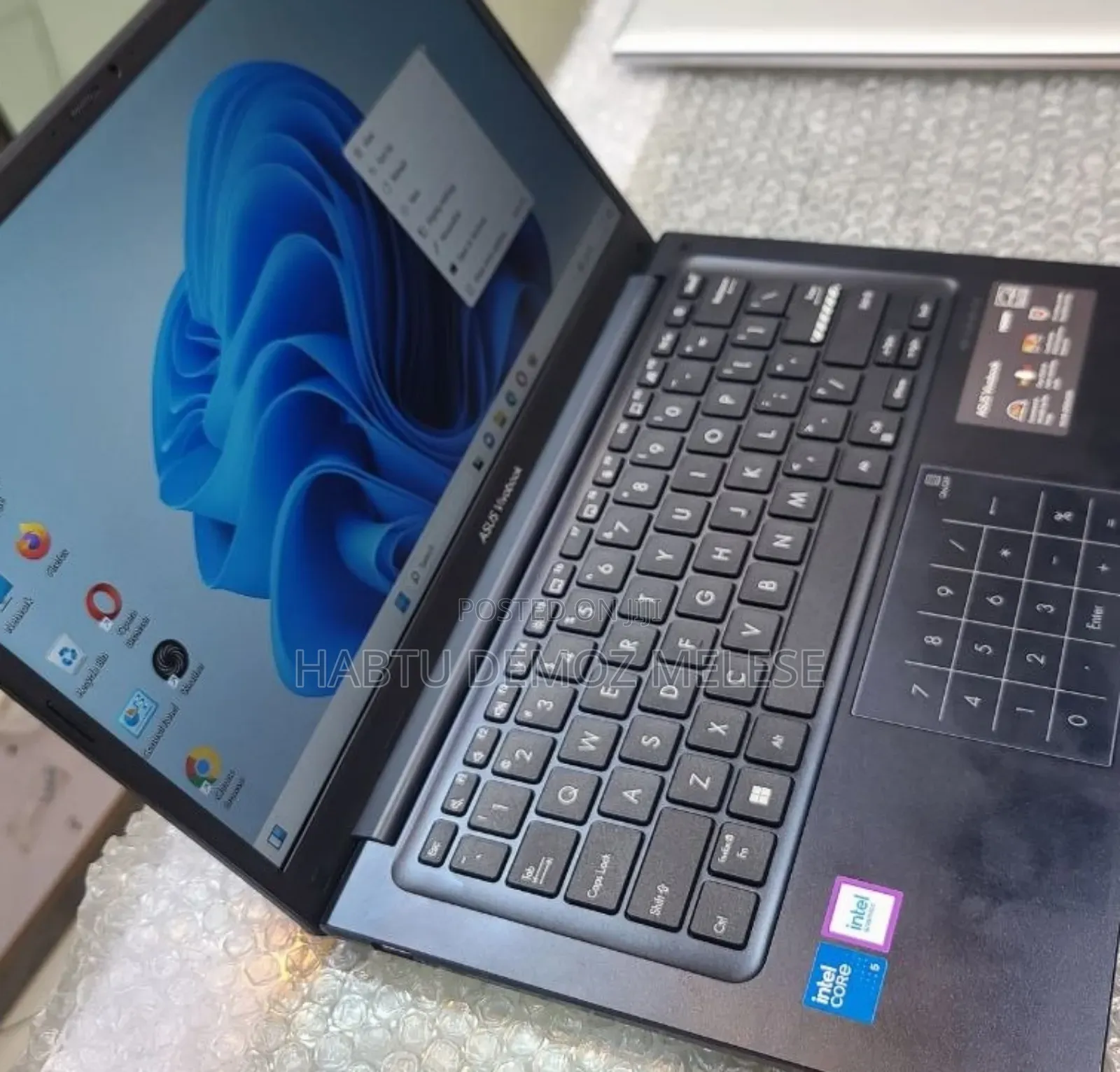 New Laptop Asus VivoBook Flip 14 TP401NA 16GB Intel Core i5 SSD 512GB