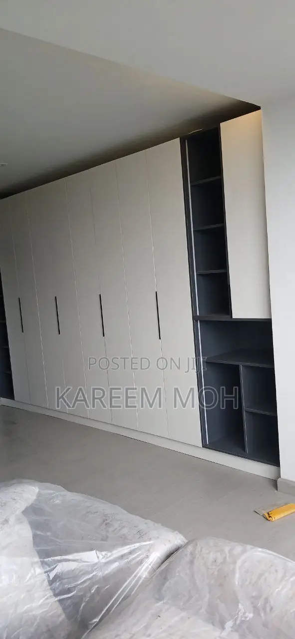Wall to Wall Closet