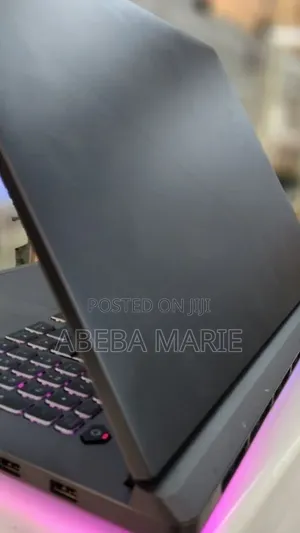 New Laptop Asus ROG Strix G17 32GB AMD Ryzen 9 SSD 2T