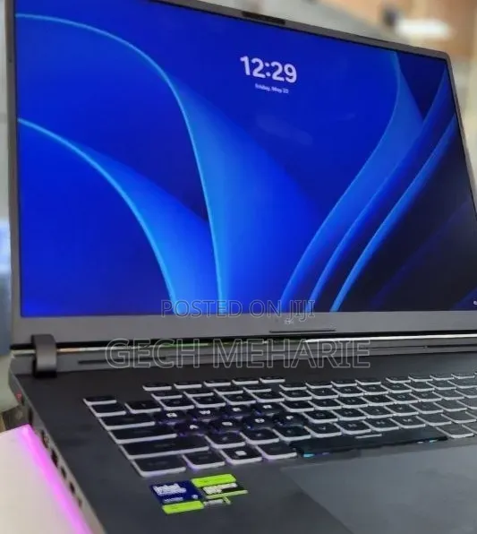 New Laptop Asus ROG Strix G17 32GB Intel Core Ultra 9 SSD 2T