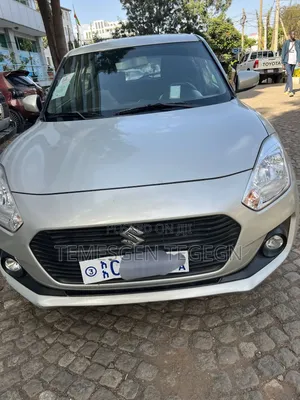 Suzuki Swift 2020 Silver