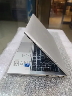 New Laptop HP EliteBook 840 G8 16GB Intel Core i5 SSD 512GB