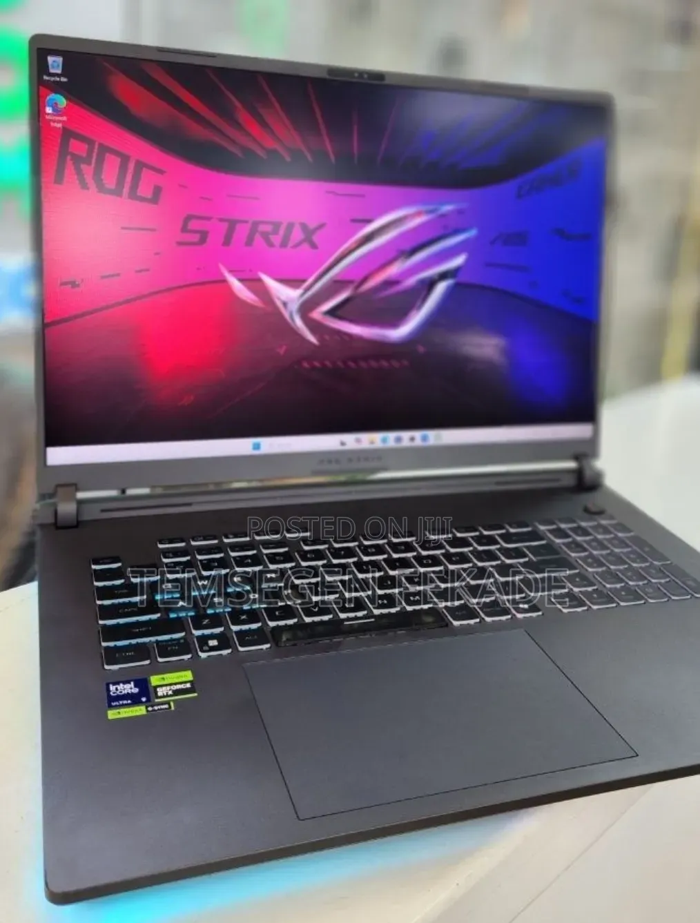 New Laptop Asus ROG Strix G17 32GB Intel Core Ultra 9 SSD 2T