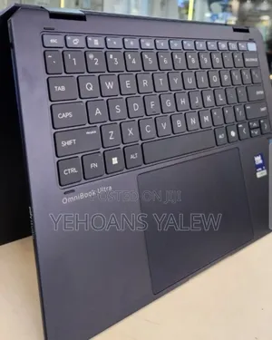 New Laptop HP OmniBook Ultra Flip 14" 32GB Intel Core Ultra 7 SSD 1T