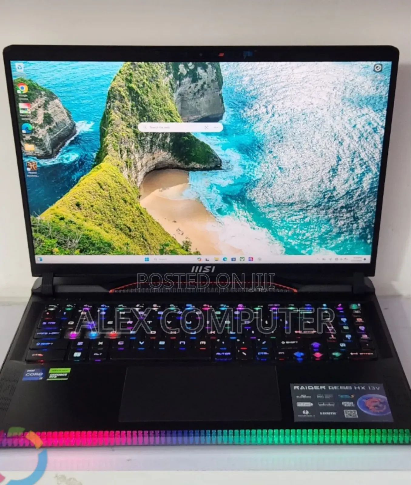 New Laptop MSI Raider GE68HX 13VI-202US 32GB Intel Core i9 SSD 1T