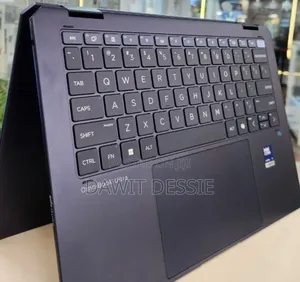 New Laptop HP OmniBook Ultra Flip 14" 32GB Intel Core Ultra 7 SSD 1T