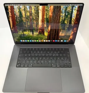 New Laptop Apple MacBook 18GB Apple M3 Pro SSD 512GB