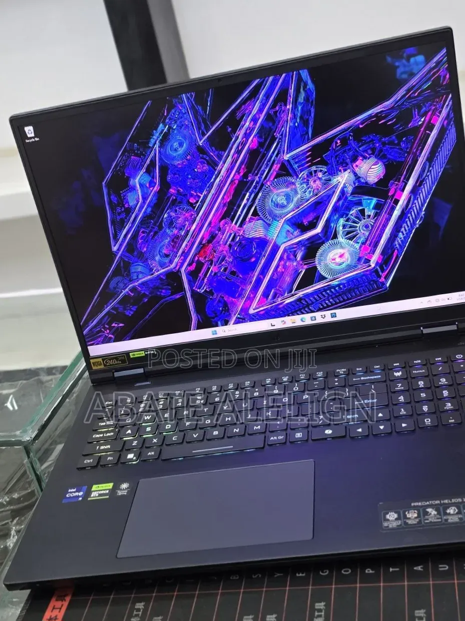 New Laptop Acer Predator Helios Neo 16 32GB Intel Core i9 SSD 1T