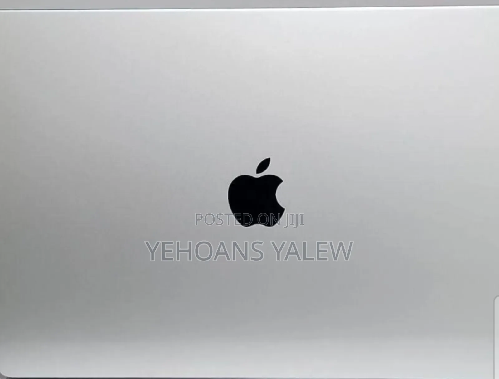 New Laptop Apple MacBook Air 2024 M3 15-inch 24GB Apple M3 SSD 512GB
