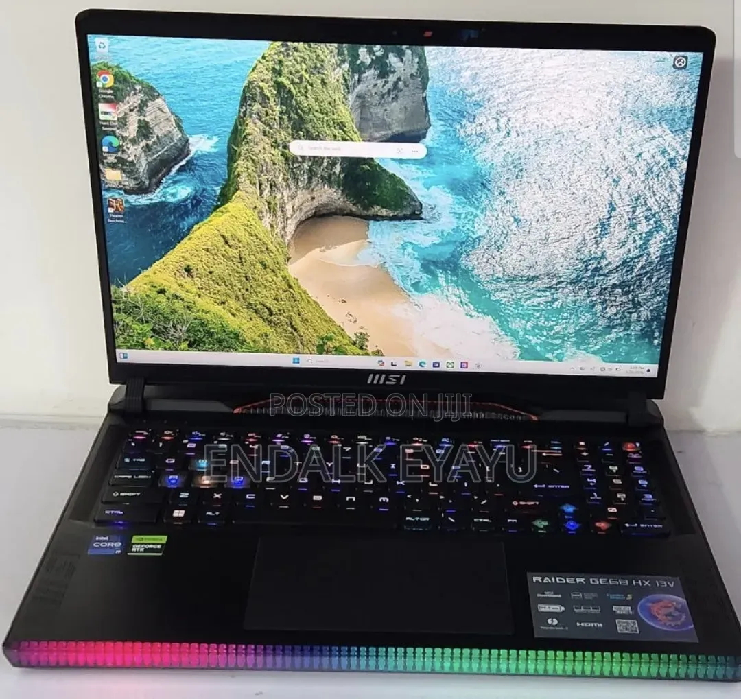 New Laptop MSI Raider GE68HX 13VI-202US 32GB Intel Core i9 SSD 1T