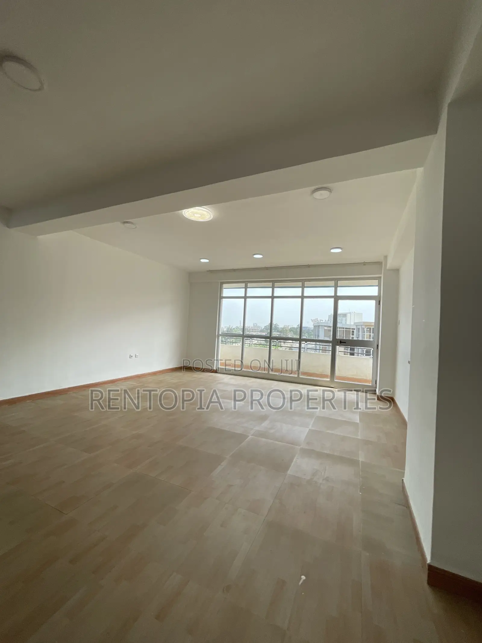 4bdrm Apartment in Yeka for rent
