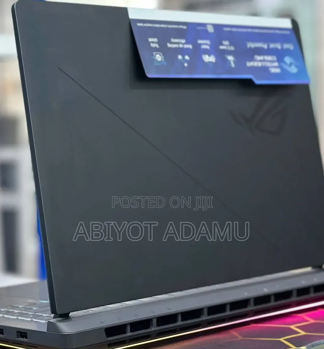 New Laptop Asus ROG Strix G16 G614 16GB Intel Core i7 SSD 1T