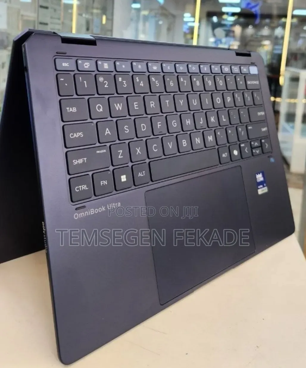 New Laptop HP OmniBook Ultra Flip 14" 32GB Intel Core Ultra 7 SSD 1T
