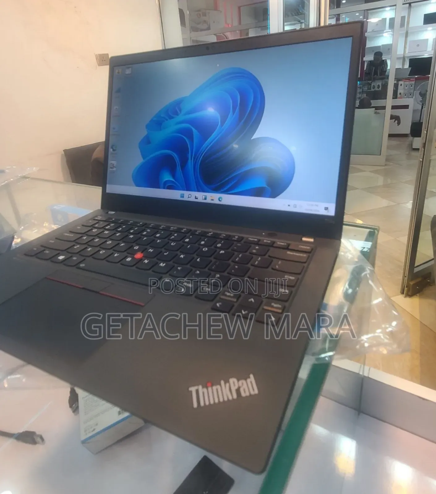 New Laptop Lenovo ThinkPad Yoga 16GB Intel Core i5 SSD 512GB