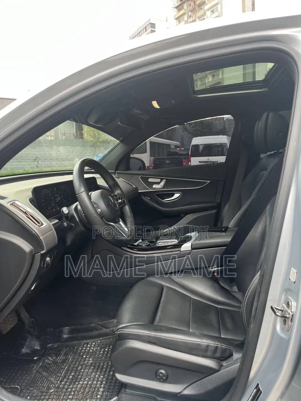 Mercedes-Benz EQC EQC400 4MATIC 2022 Silver