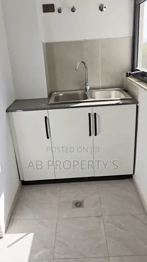 Furnished 3bdrm Apartment in ግሎባል ሆቴል, Kirkos for sale