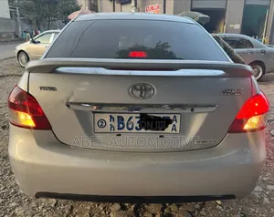 Toyota Yaris 1.0 VVT-i 2008 Silver