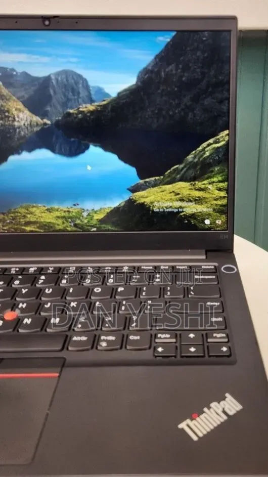 New Laptop Lenovo ThinkPad E14 Gen 4 16GB Intel Core i7 SSD 512GB