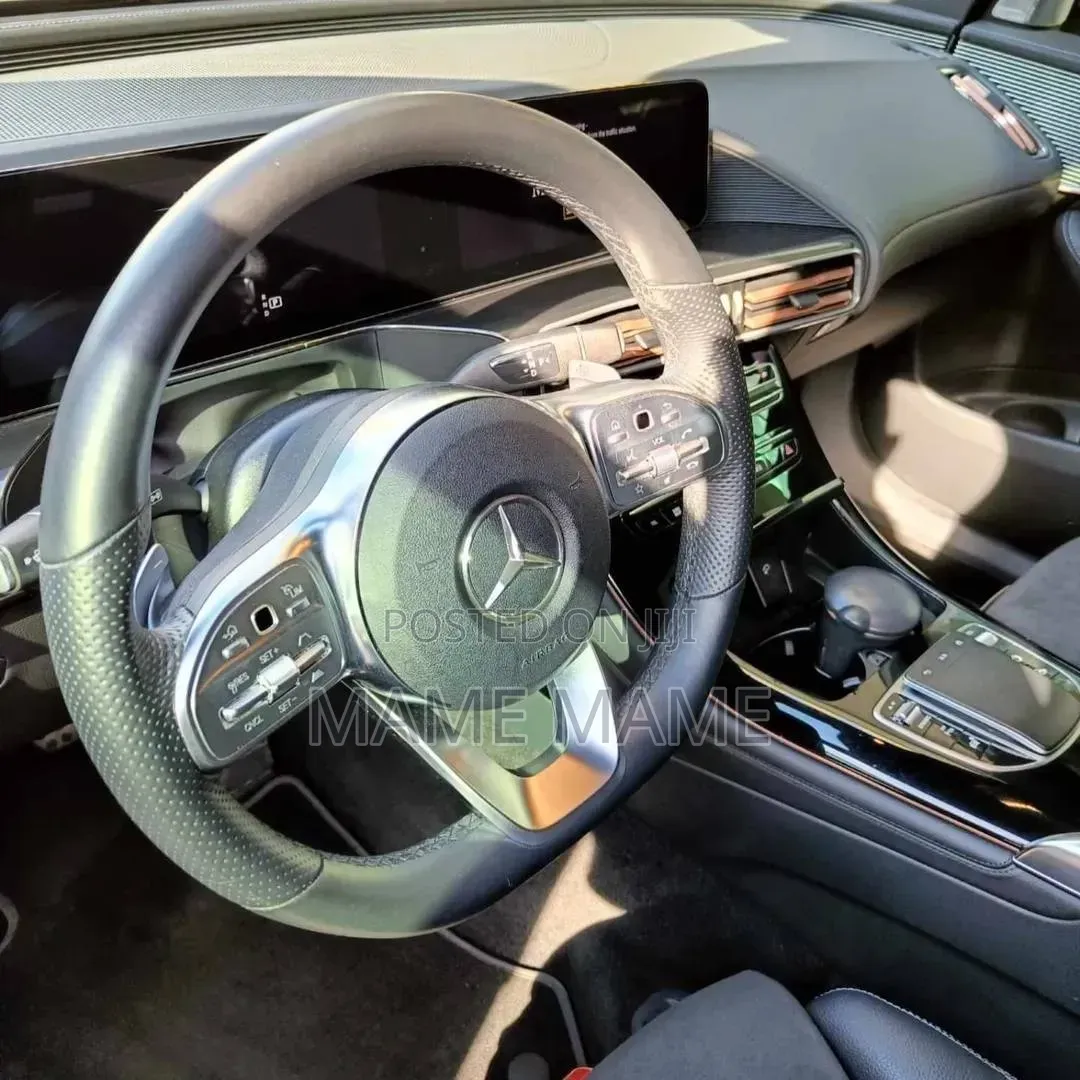 Mercedes-Benz EQC EQC400 4MATIC 2022 Black