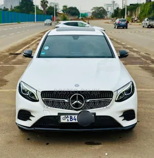 Mercedes-Benz GLA 250 2018 White